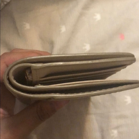 wallet - Picture 6 of 8